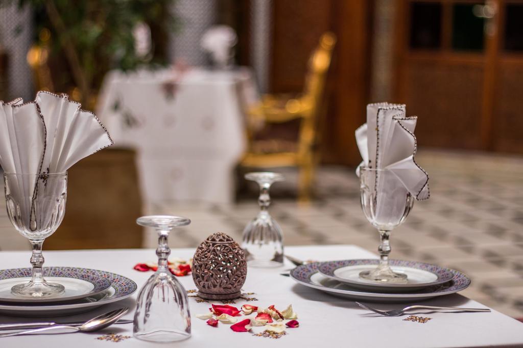 Riad Tahra & Spa Fez Exterior foto